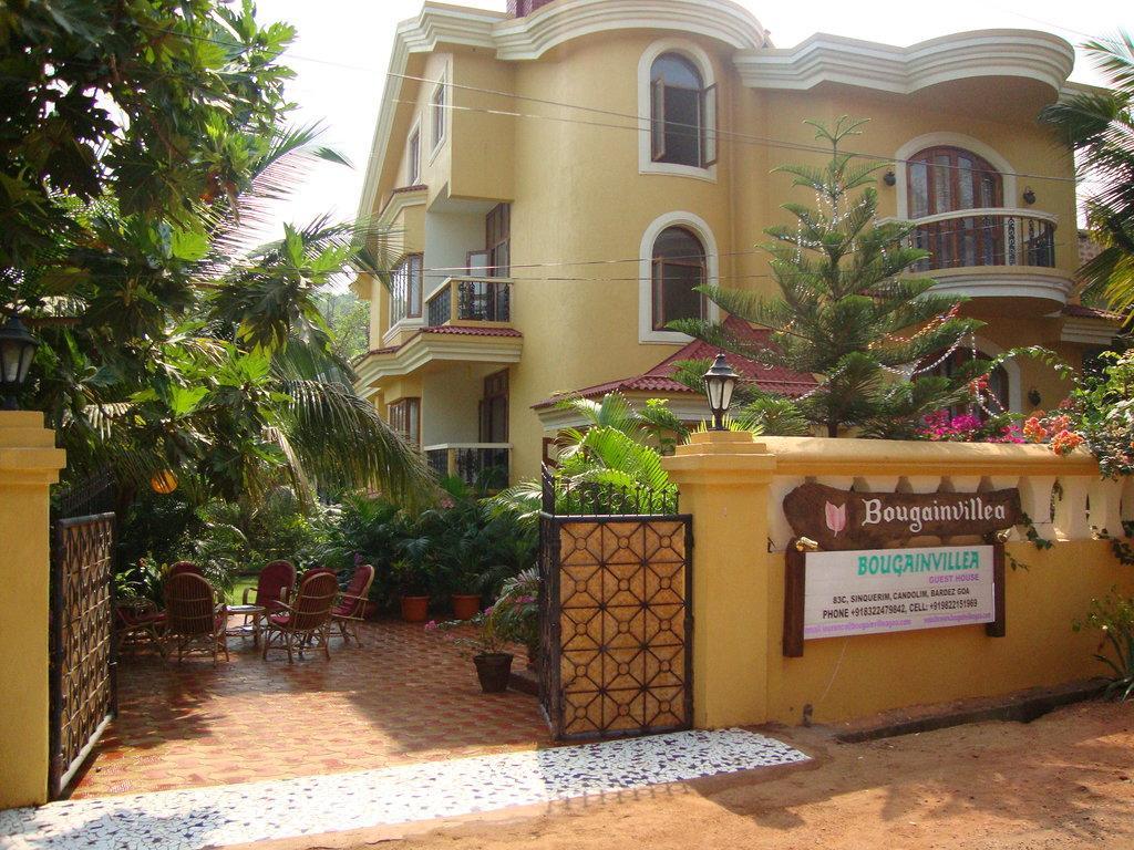 Bougainvillea Guest House Candolim Buitenkant foto